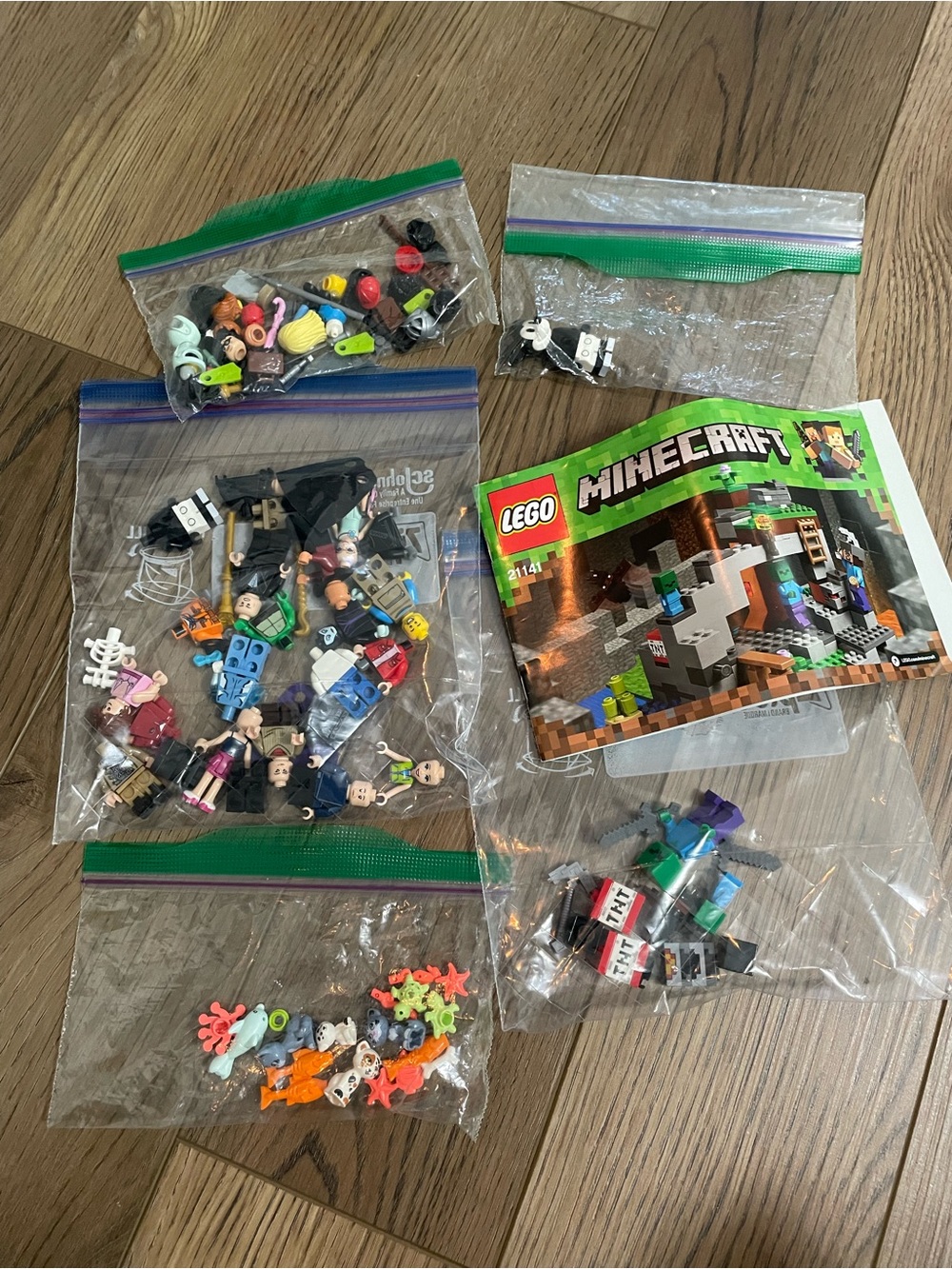 Mixed lot of lego pieces and little people Mickey Mouse